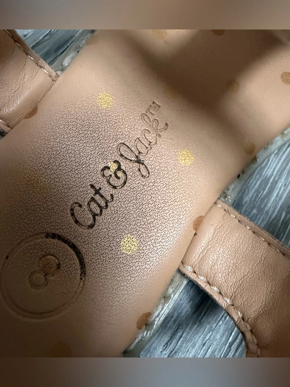 CAT AND JACK T STRAP HOOK AND LOOP CLOSURE SANDALS BROWN SPARKLE GOLD TODDLER 8